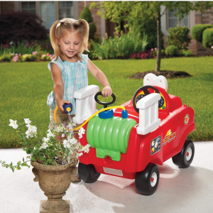 little tikes Spray & Rescue Fire Truck - Fun Toy Push Toy, Active Play - With Real Water Tank and Hose